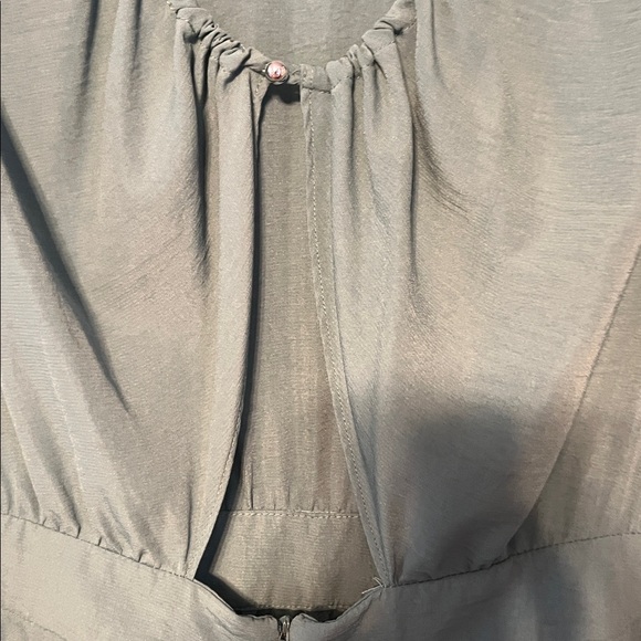 FAVLUX Sage Green Long Sleeve Romper - Picture 4 of 4